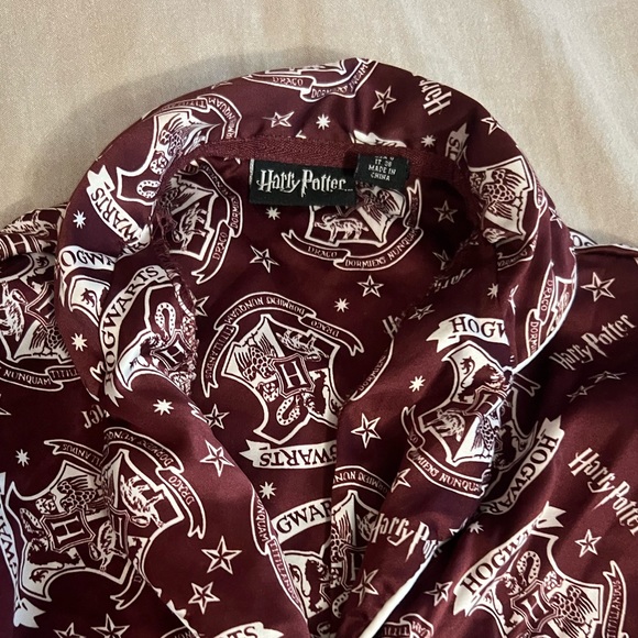 Harry Potter Pajama Set - Picture 2 of 7